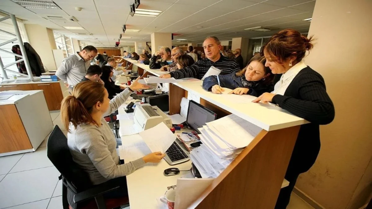 Deneyimsiz Lise Mezunu Personel Aranıyor: KPSS Şartı Ortadan Kalktı